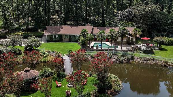 8.87 Acres of Residential Land with Home for Sale in Anderson, South Carolina