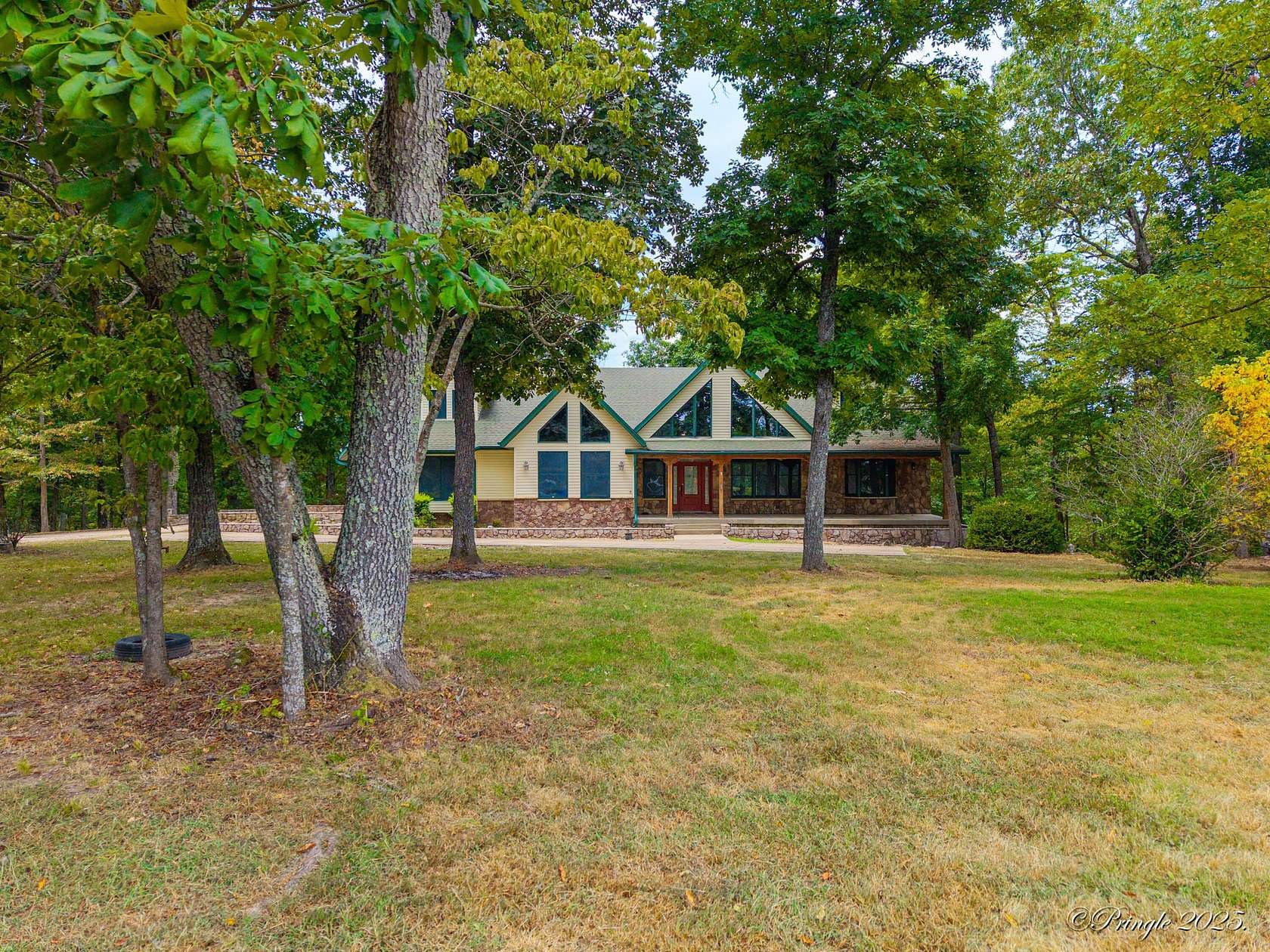 65 Acres of Land with Home for Sale in West Plains, Missouri