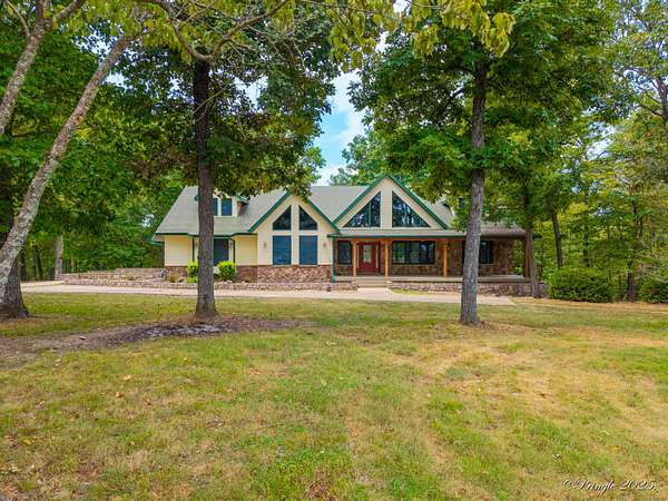65 Acres of Land with Home for Sale in West Plains, Missouri