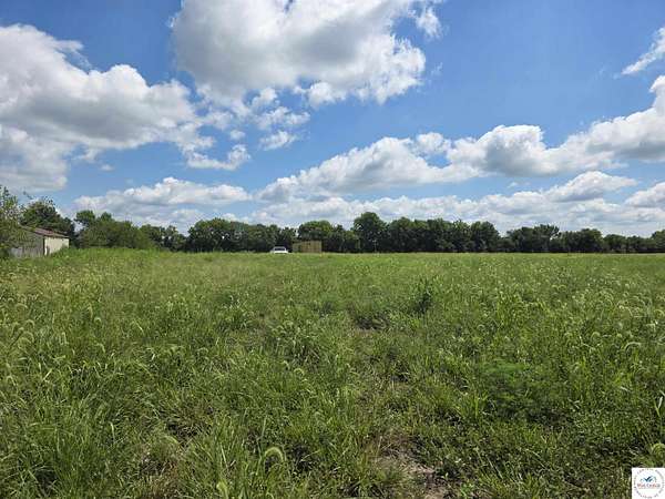 15.4 Acres of Land for Sale in Garden City, Missouri