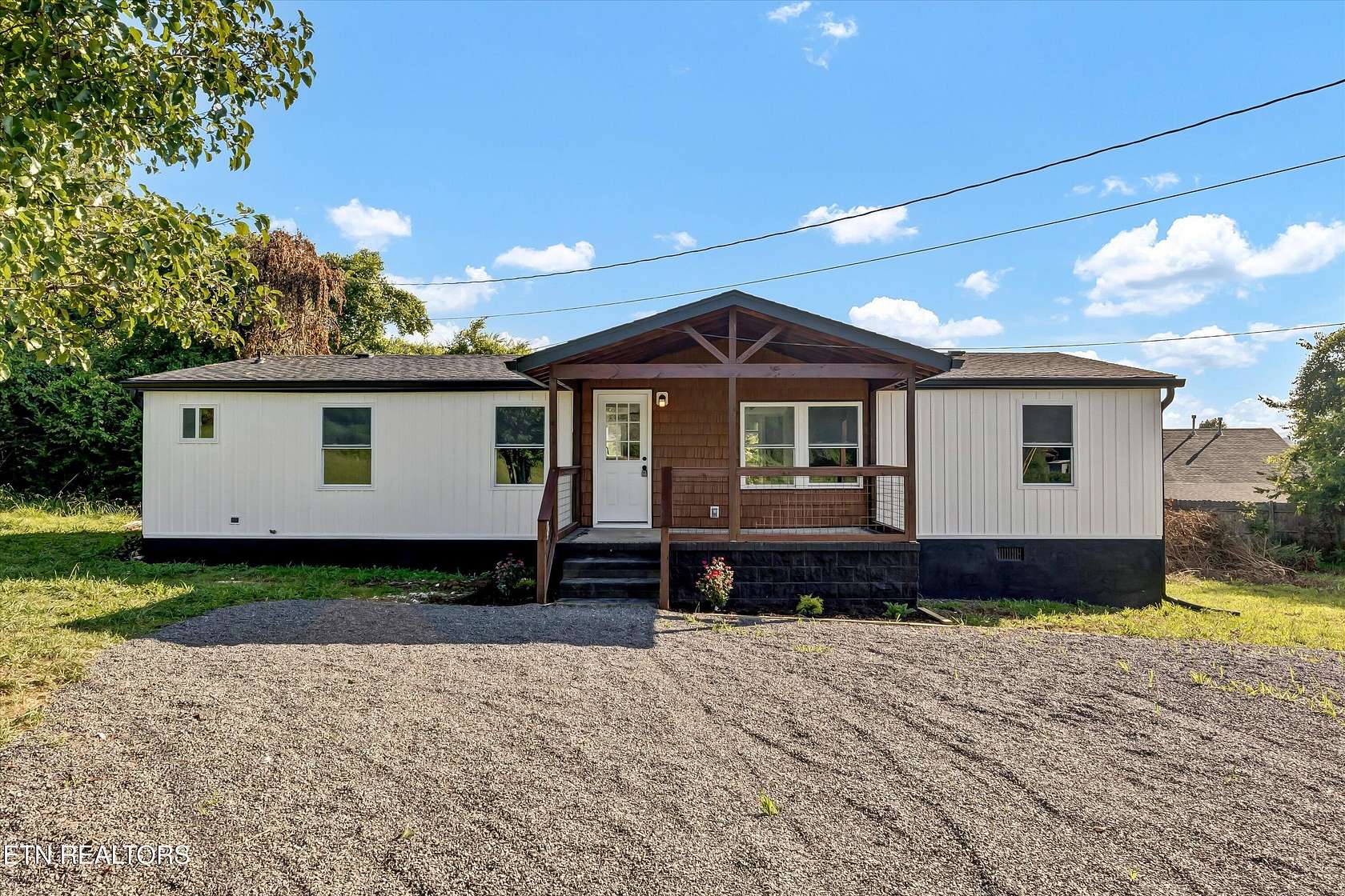 2.74 Acres of Residential Land with Home for Sale in Knoxville, Tennessee