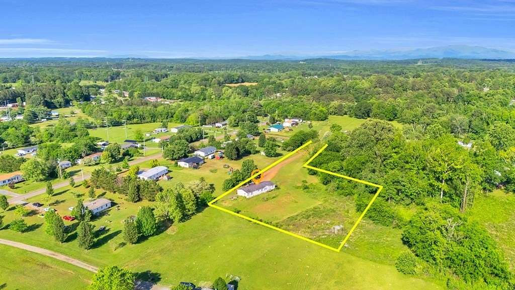 2.45 Acres of Residential Land with Home for Sale in Dalton, Georgia