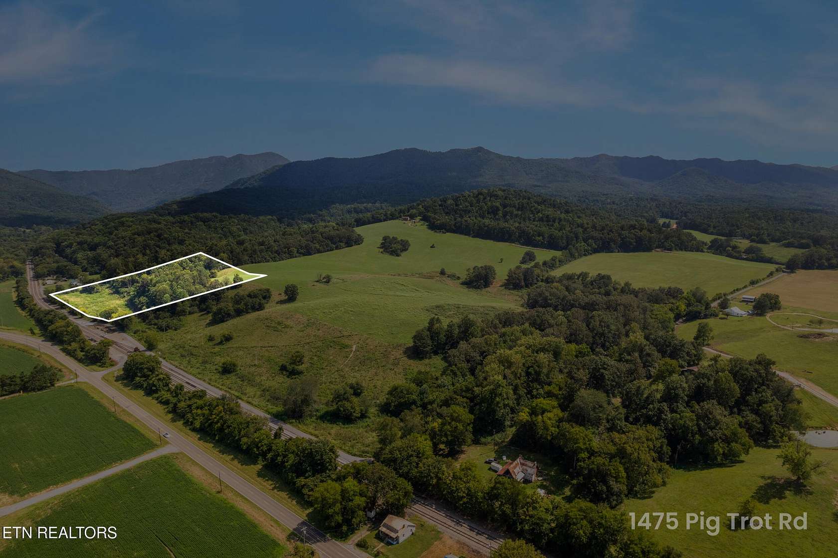 7.5 Acres of Residential Land for Sale in Newport, Tennessee