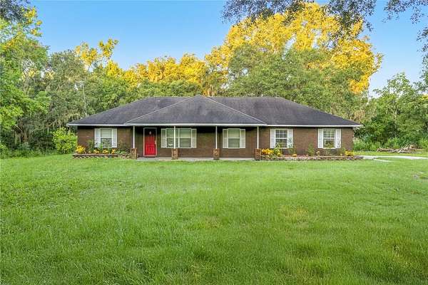 3 Acres of Land with Home for Sale in Ocklawaha, Florida