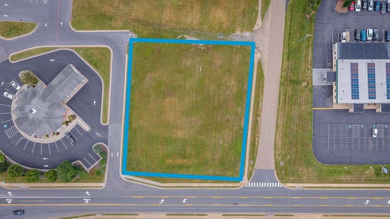 1 Acre of Commercial Land for Sale in Broadway, Virginia