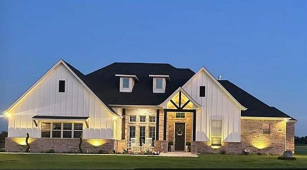 2.26 Acres of Residential Land with Home for Sale in Granbury, Texas