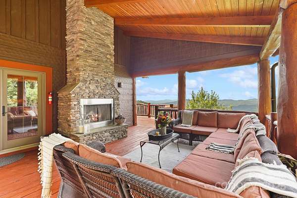 3.13 Acres of Residential Land with Home for Sale in Zionville, North Carolina