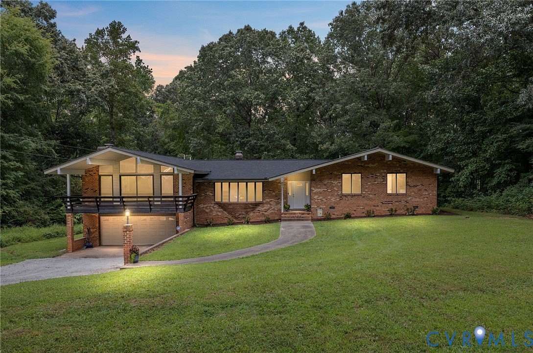 2.2 Acres of Residential Land with Home for Sale in Jetersville, Virginia