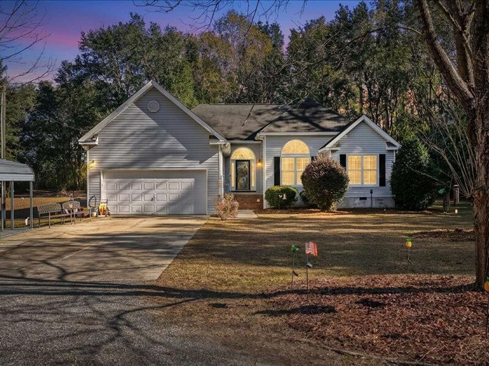 16.8 Acres of Recreational Land with Home for Sale in Albany, Georgia