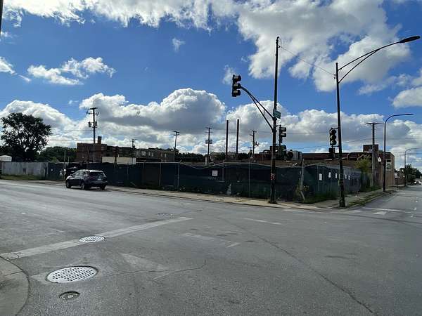 0.29 Acres of Commercial Land for Sale in Chicago, Illinois