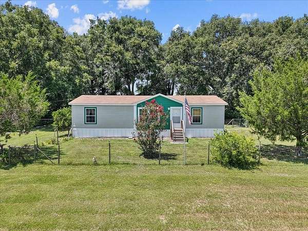 10 Acres of Land with Home for Sale in Trenton, Florida