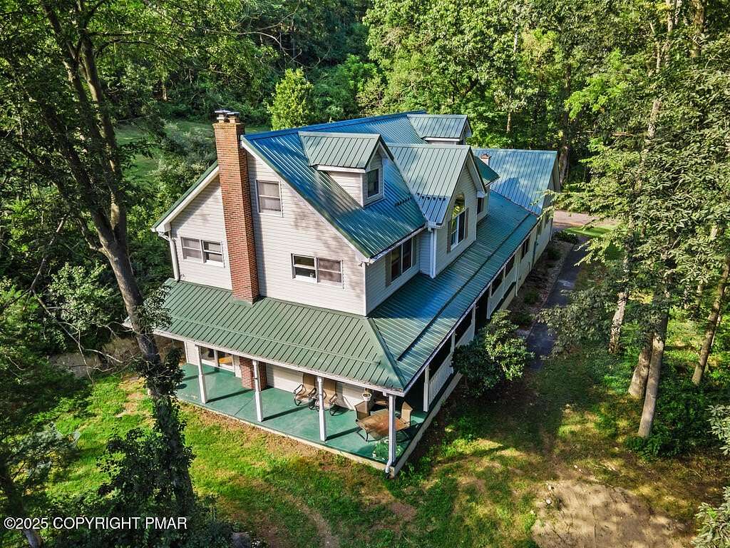 2.88 Acres of Residential Land with Home for Sale in Stroudsburg, Pennsylvania