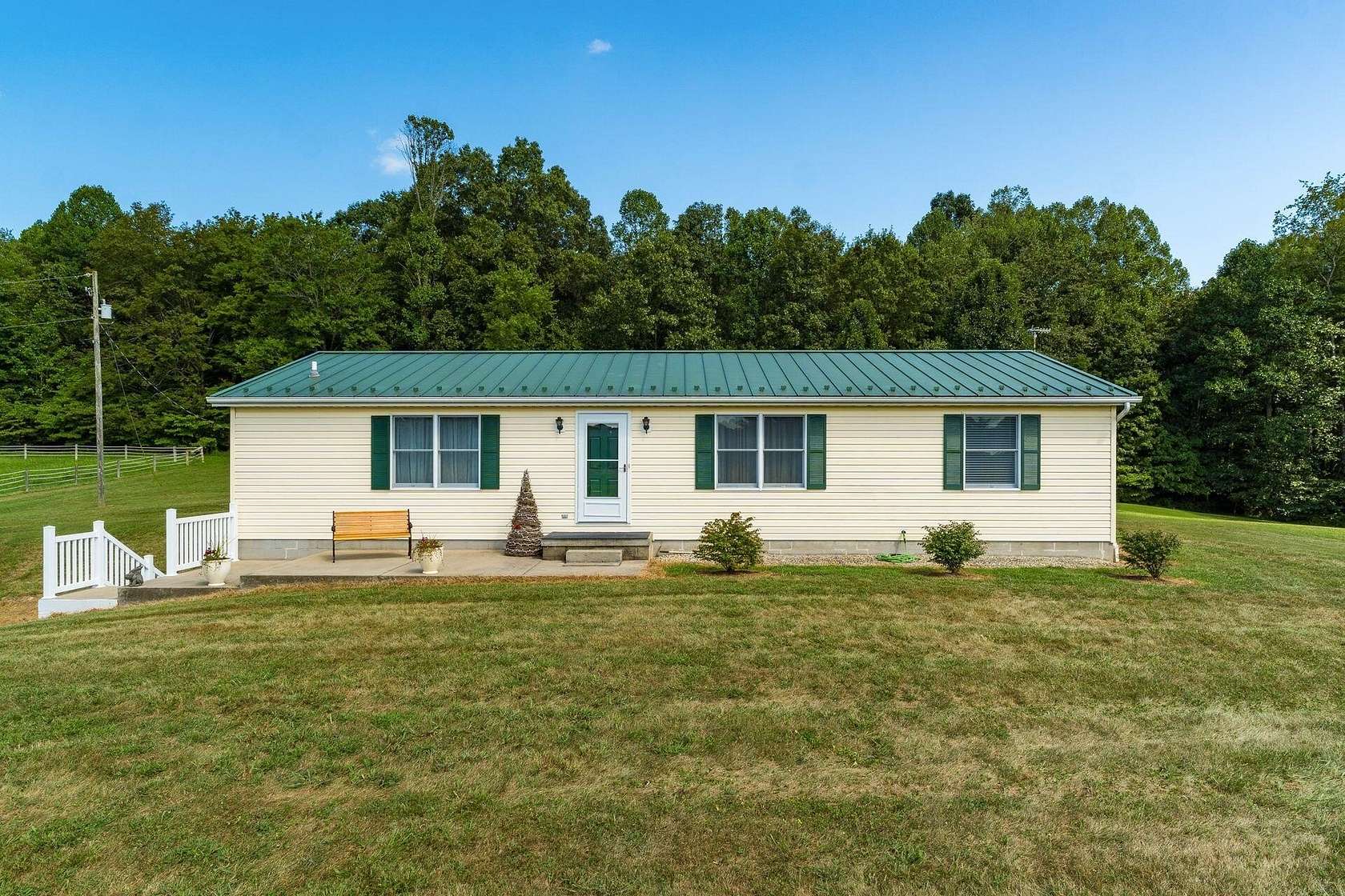 39 Acres of Land with Home for Sale in Wilkesville, Ohio