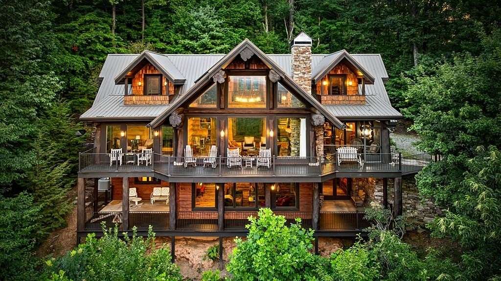 5 Acres of Residential Land with Home for Sale in Epworth, Georgia