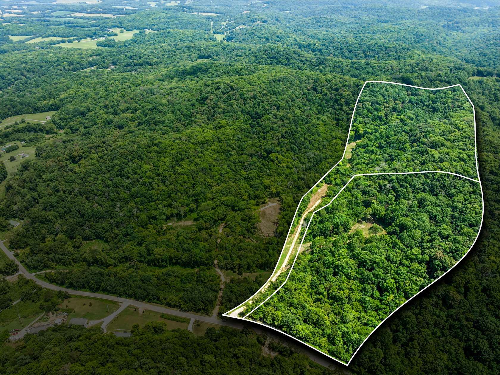 51.3 Acres of Land for Sale in Mount Pleasant, Tennessee
