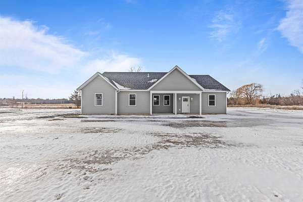 3.56 Acres of Residential Land with Home for Sale in Grand Isle, Vermont