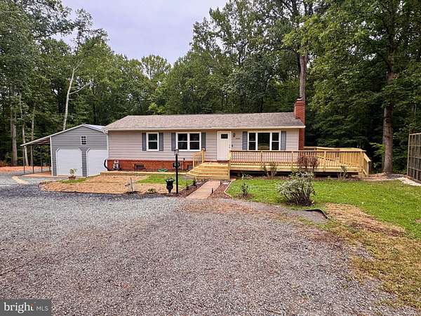 2 Acres of Residential Land with Home for Auction in Sumerduck, Virginia