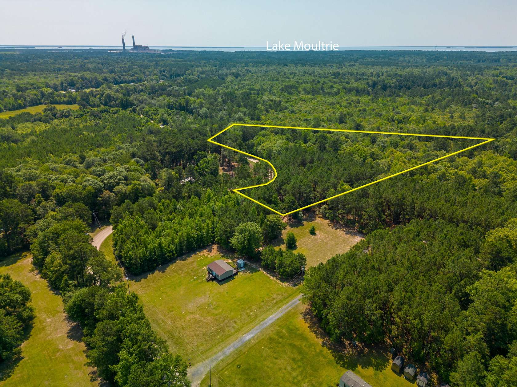 7 Acres of Residential Land for Sale in Cross, South Carolina