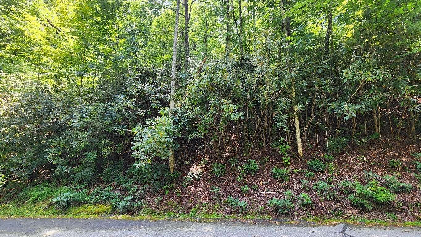 0.98 Acres of Land for Sale in Sapphire, North Carolina