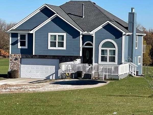 3.87 Acres of Residential Land with Home for Sale in Bates City, Missouri