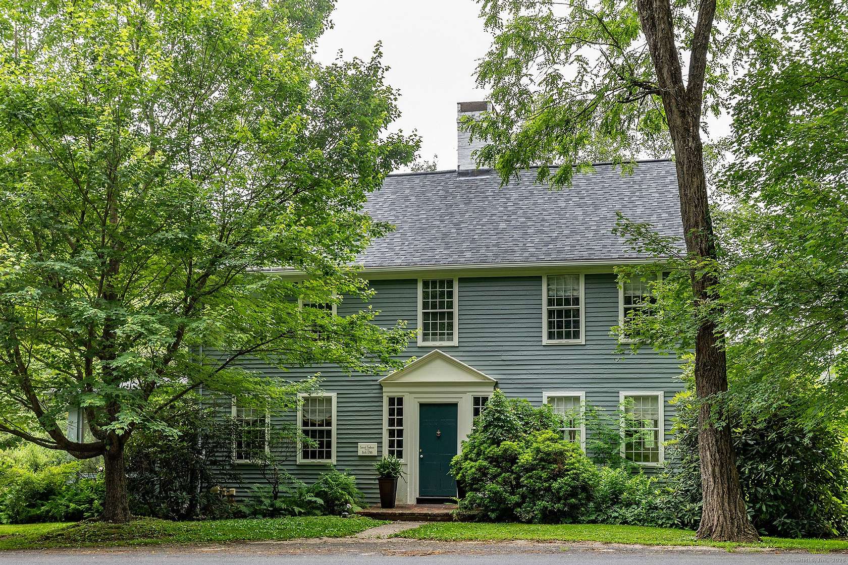 6.25 Acres of Residential Land with Home for Sale in Woodbury, Connecticut