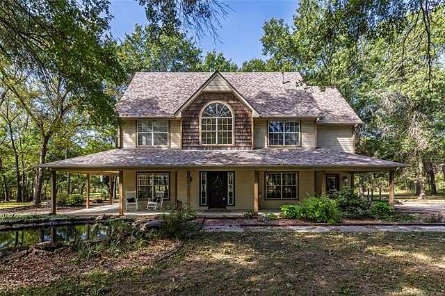 7 Acres of Residential Land with Home for Sale in Claremore, Oklahoma