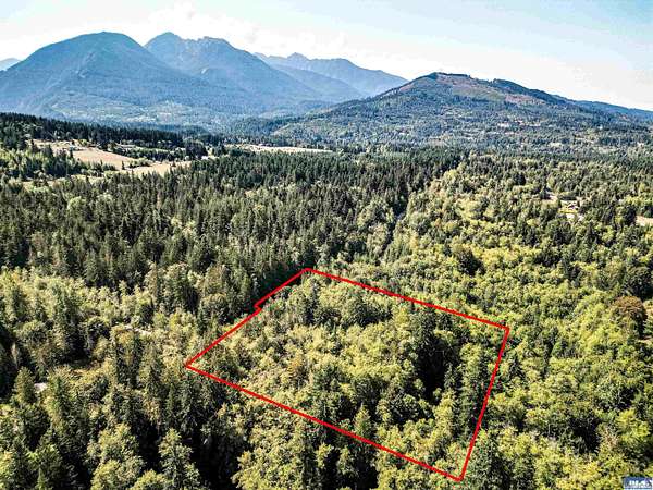 5 Acres of Residential Land for Sale in Port Angeles, Washington