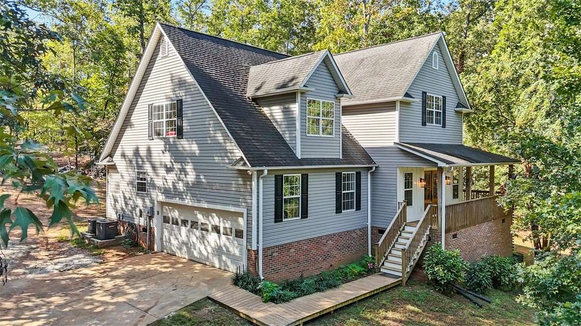 3 Acres of Residential Land with Home for Sale in Pickens, South Carolina