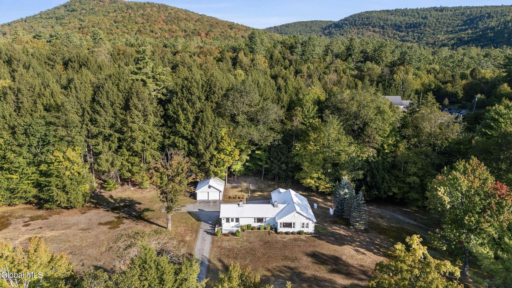 2.48 Acres of Residential Land with Home for Sale in Stony Creek, New York