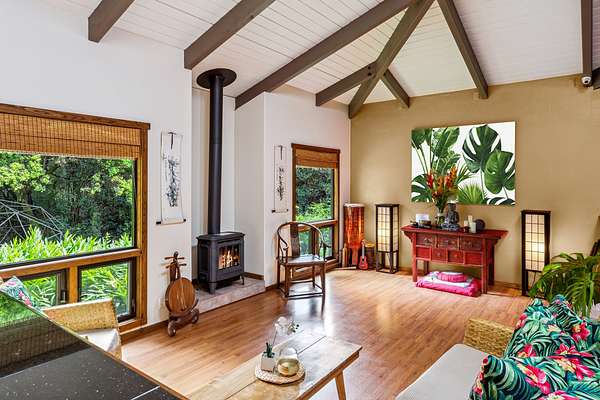 3.54 Acres of Residential Land with Home for Sale in Honokaa, Hawaii