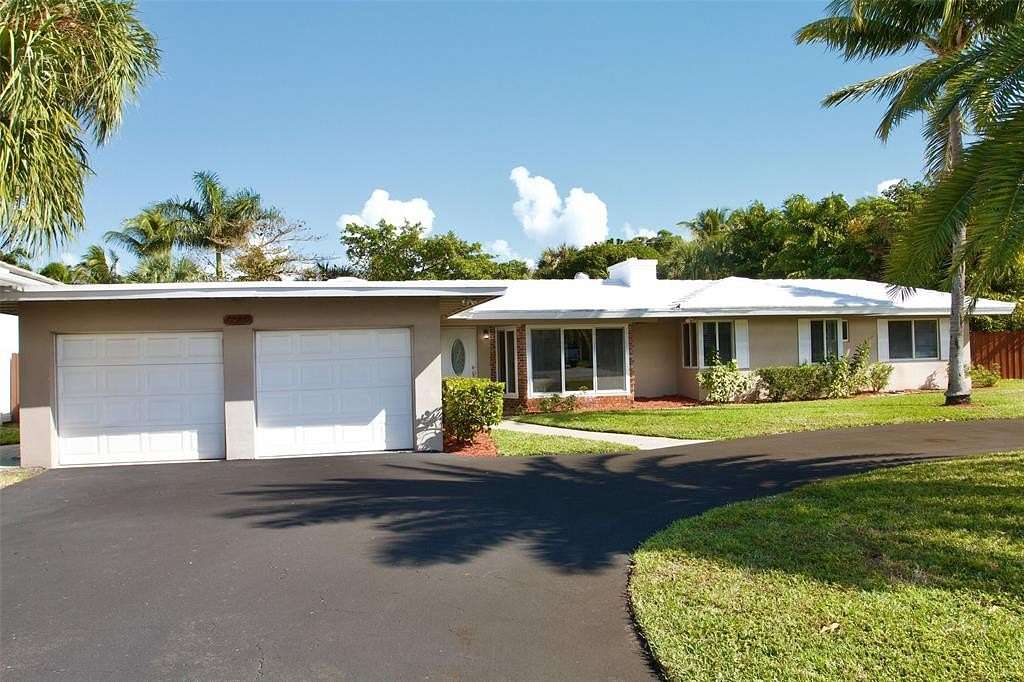 0.33 Acres of Residential Land for Sale in Lighthouse Point, Florida