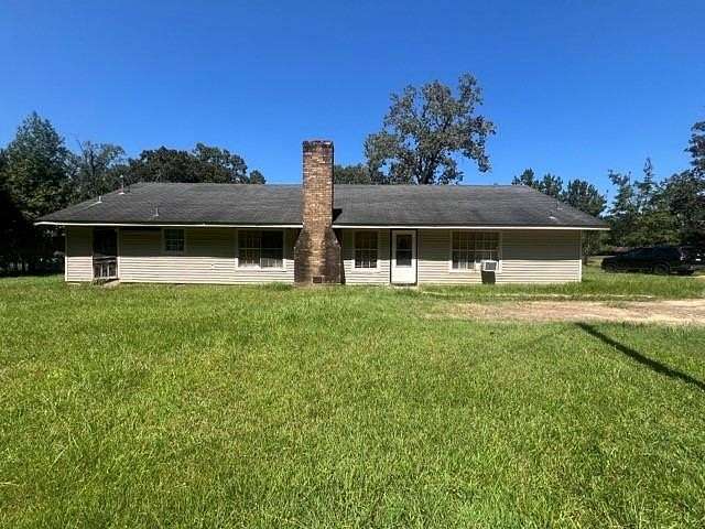 2 Acres of Residential Land with Home for Sale in Pineville, Louisiana