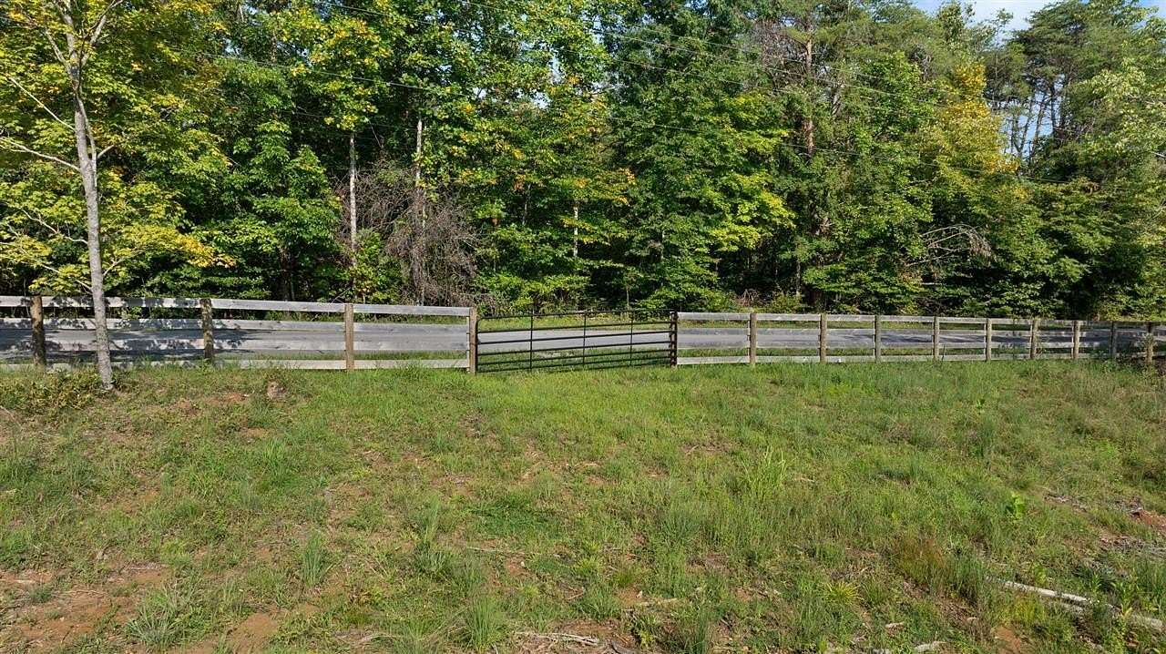 0.84 Acres of Residential Land for Sale in Leitchfield, Kentucky