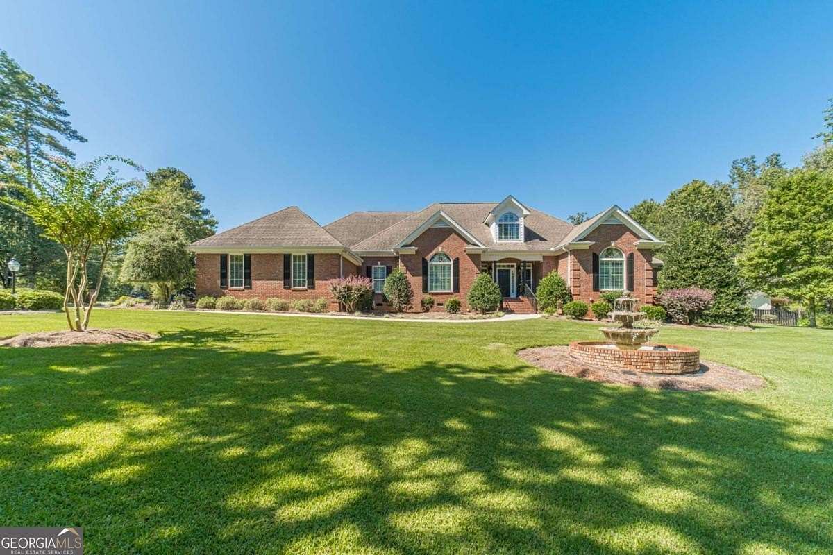 3.13 Acres of Residential Land with Home for Sale in Monroe, Georgia