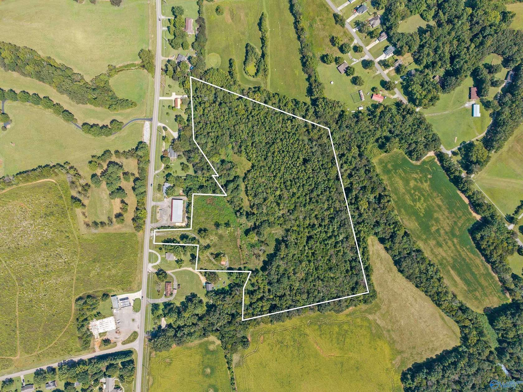 20 Acres of Agricultural Land for Sale in New Market, Alabama