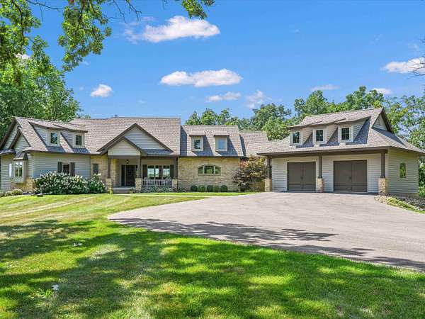5.19 Acres of Land with Home for Sale in Galena, Illinois