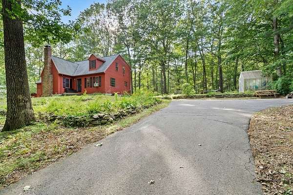 2.44 Acres of Residential Land with Home for Sale in Spencer, Massachusetts