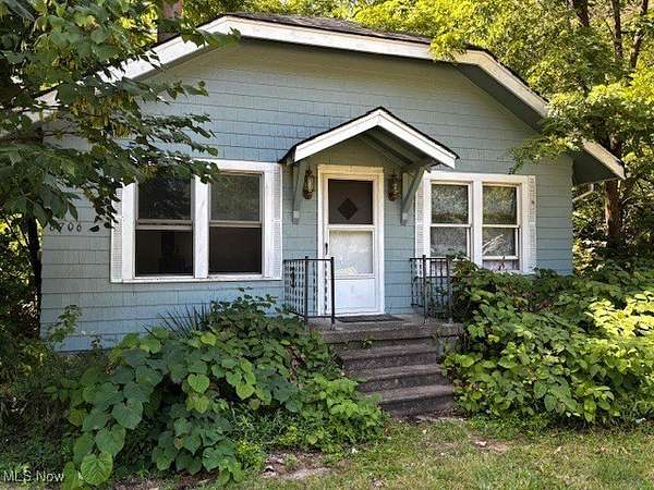 0.9 Acres of Land for Sale in Olmsted Township, Ohio