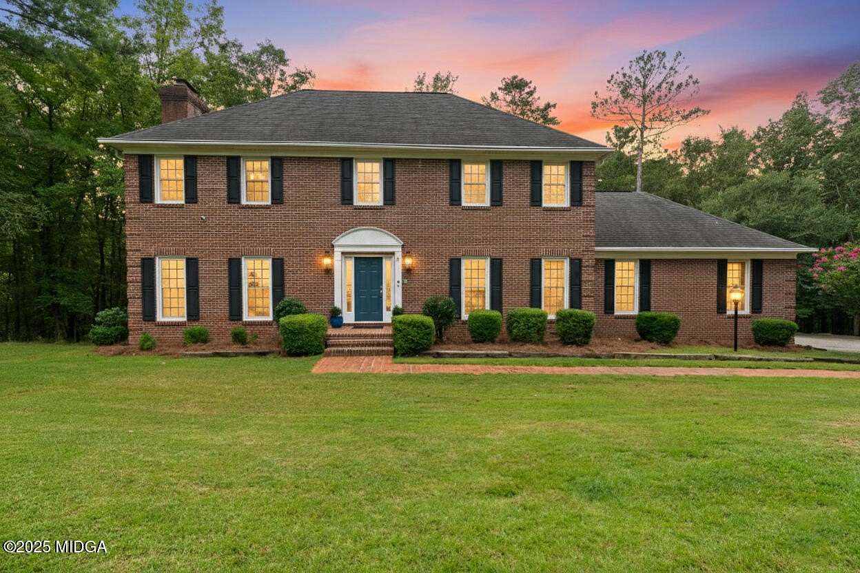 3.52 Acres of Residential Land with Home for Sale in Macon, Georgia