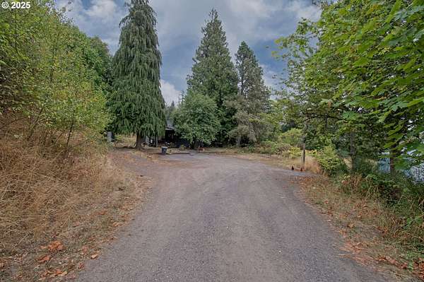 2.47 Acres of Residential Land for Sale in Kalama, Washington