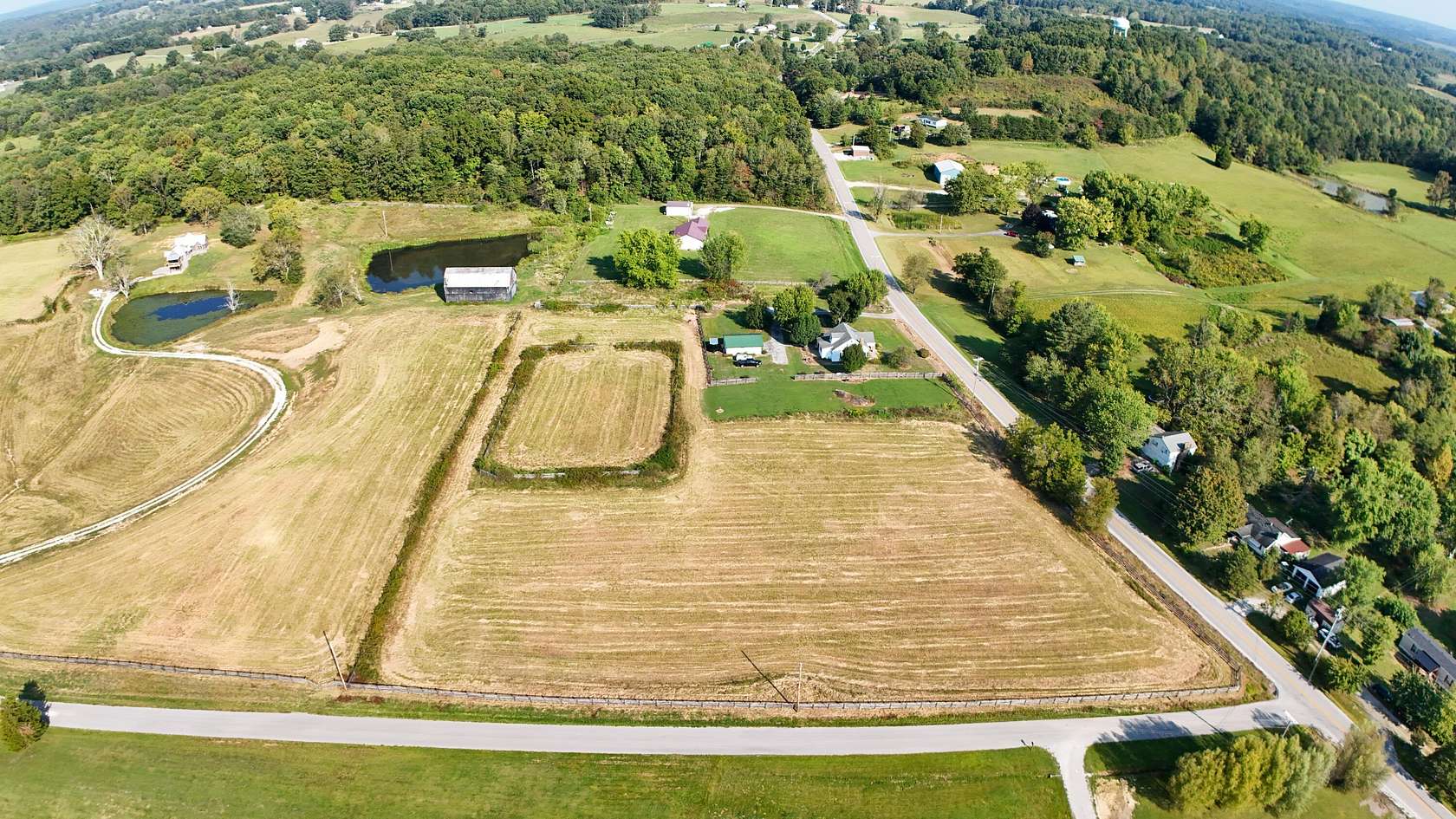 3.88 Acres of Residential Land for Sale in East Bernstadt, Kentucky