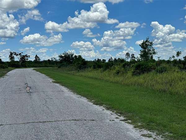 1.33 Acres of Residential Land for Sale in Indian Lake Estates, Florida