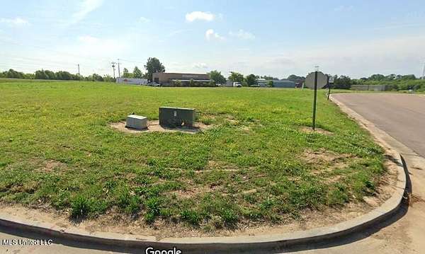 2.48 Acres of Land for Sale in Olive Branch, Mississippi