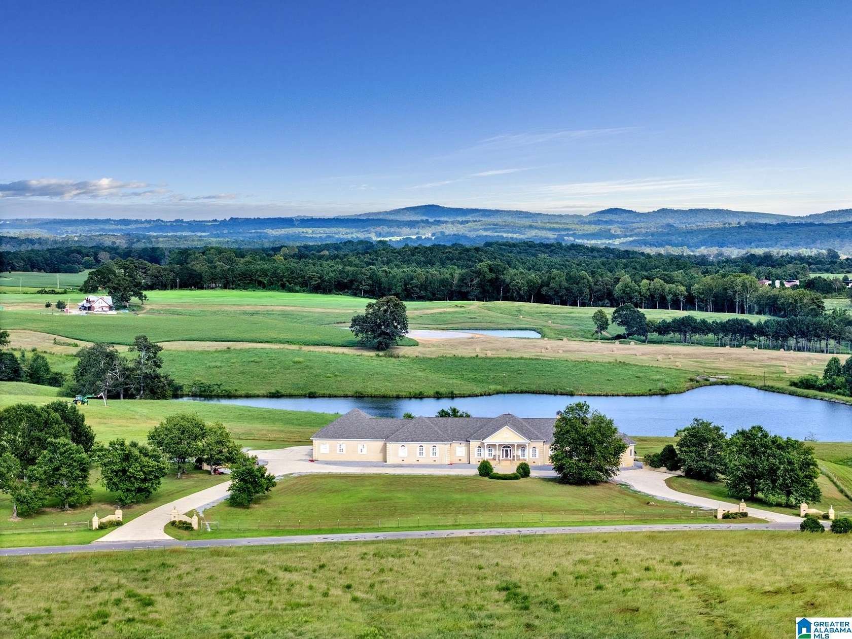 170 Acres of Land with Home for Sale in Hanceville, Alabama