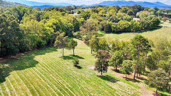 9.45 Acres of Agricultural Land for Sale in Newport, Tennessee