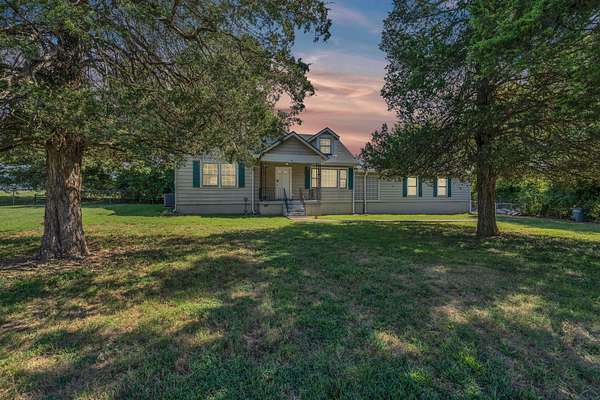 2.15 Acres of Residential Land with Home for Sale in Joelton, Tennessee