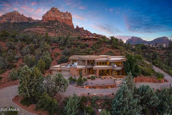 3.1 Acres of Residential Land with Home for Sale in Sedona, Arizona