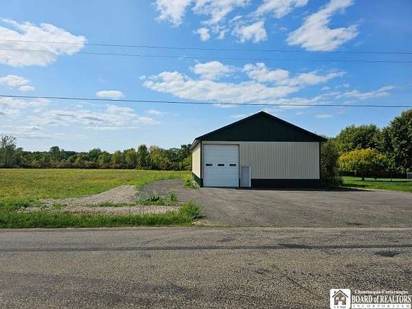 5 Acres of Improved Commercial Land for Lease in Hanover Town, New York