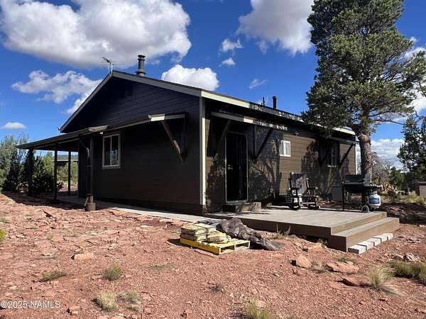 16 Acres of Improved Land for Sale in Williams, Arizona