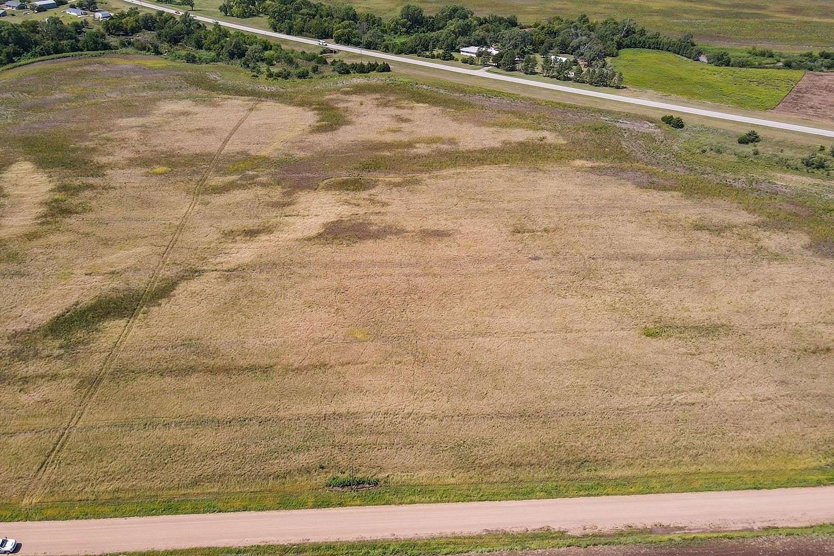 3.25 Acres of Residential Land for Sale in Viola, Kansas